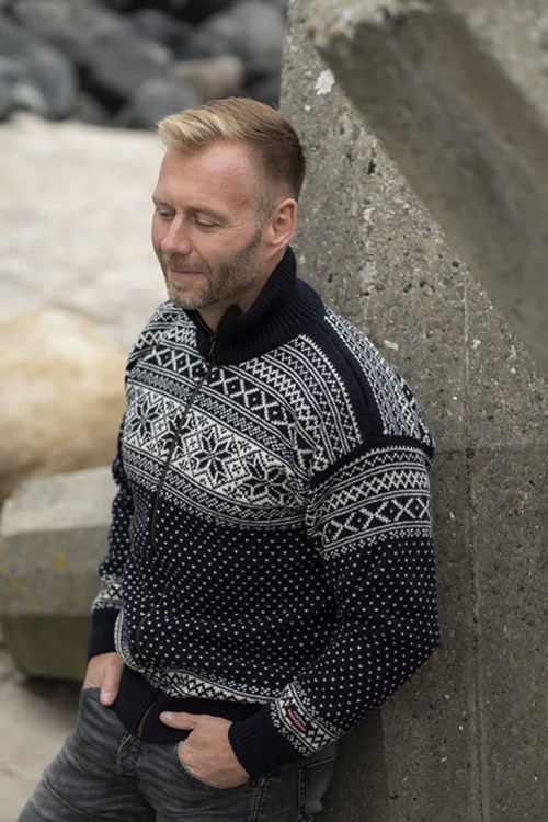 klassisk strik cardigan af 100% uld