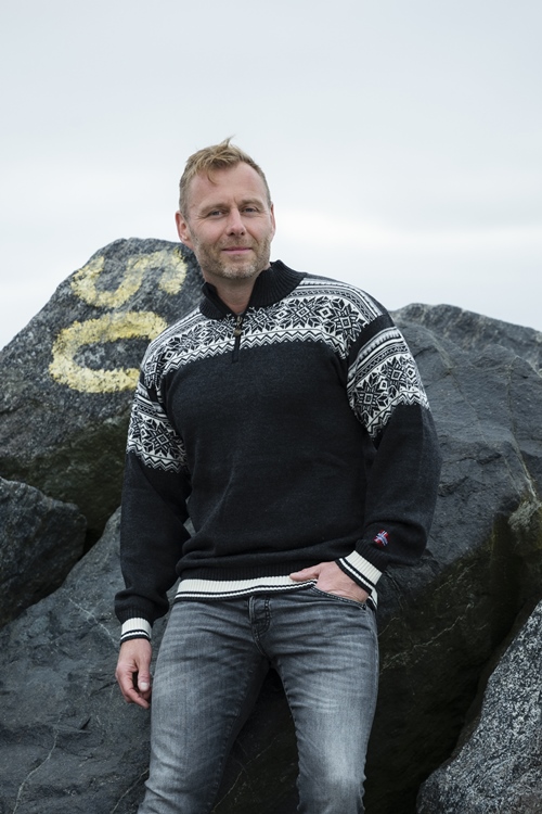 Norsk merinould sweater af 100% uld fra Arctic Circle of Norway