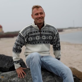 Opdage hvidløg spids Islandsk Sweater og Norsk Sweater af ren uld fra Norwool webshop