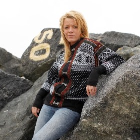 Opdage hvidløg spids Islandsk Sweater og Norsk Sweater af ren uld fra Norwool webshop